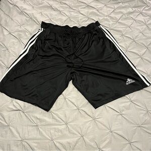 Men’s Adidas Basketball Shorts Size 2XL